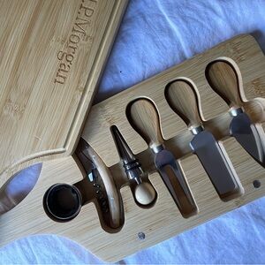 Cheese knife set charcuterie board
 with Handle